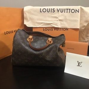 Louis Vuitton Speedy